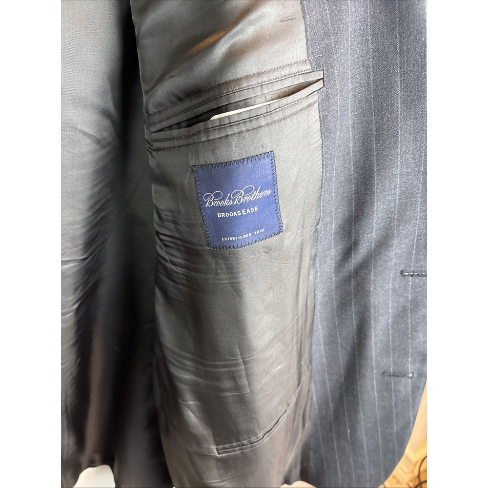 Vtg Brooks Brothers Brooksease Pinstripe Navy 100% Wool Blazer Jacket 50 R USA - Picture 6 of 13